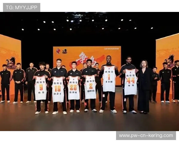 上海队新援爆发，冲击季后赛崭露头角！，上海队最新球员